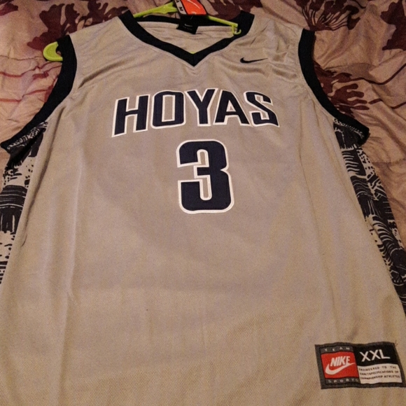 Allen Iverson college jersey - Picture 1 of 2